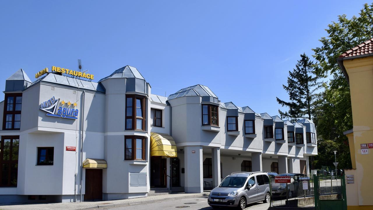 Hotel Laguna Ceske Budejovice Dış mekan fotoğraf
